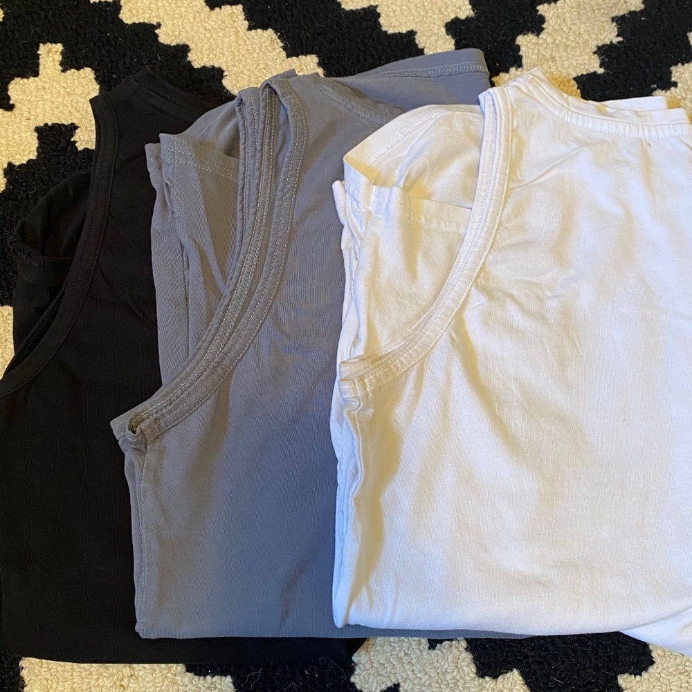 Pact Maternity Sleeveless Tank Bundle Size M
